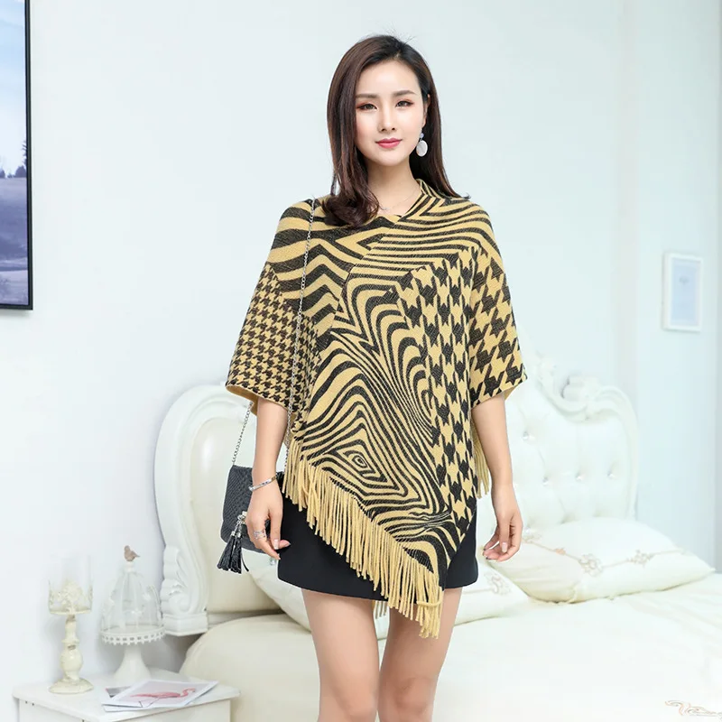 

2022 Spring Autumn New Pullover Cloak Women Shawl Printed Zebra Pattern Cloak Blouse Fashion Coat Poncho Capes Yellow