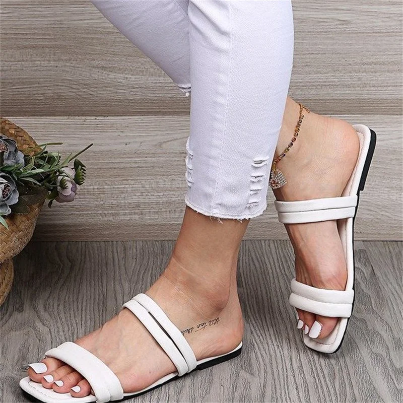 

Flat Bottom Sandals and Slippers Women 2022 Summer Style Square Head One Word Belt Simple Casual Outer Wear Sandals and Slippers