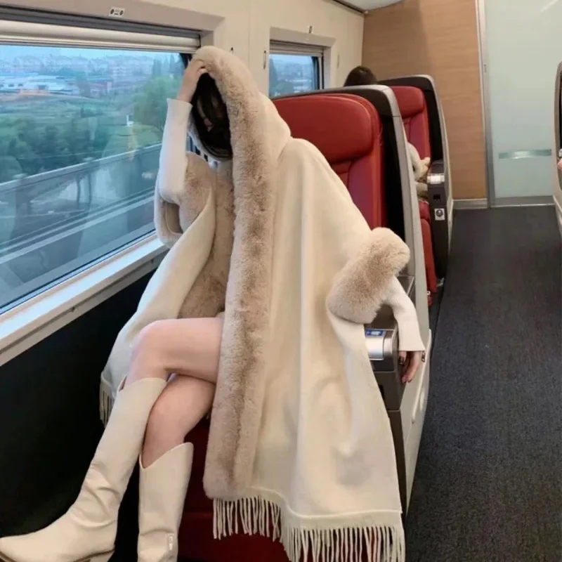 

Новинка зимняя шаль, женское Свободное пальто, Рождественская шаль из искусственного лисьего меха 2022, шерстяное пальто, женская накидка с к...