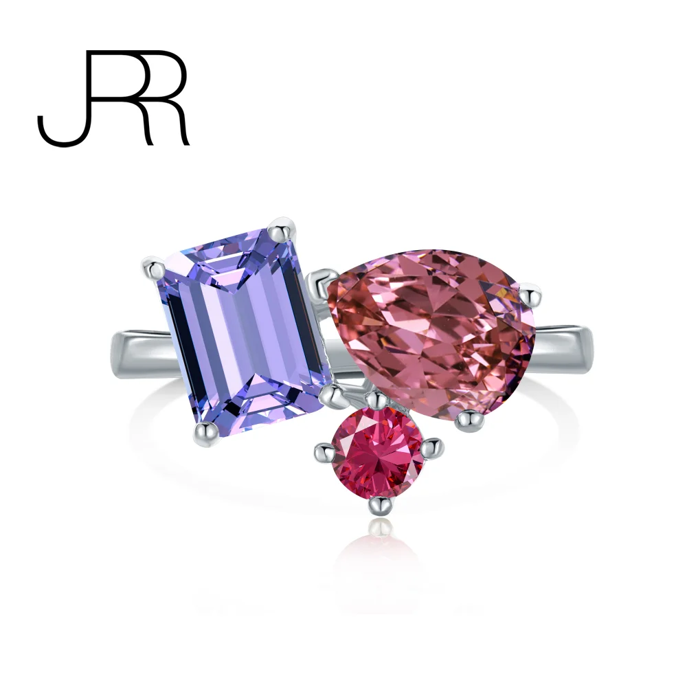 

Женское кольцо из серебра 925 пробы, с 3 камнями