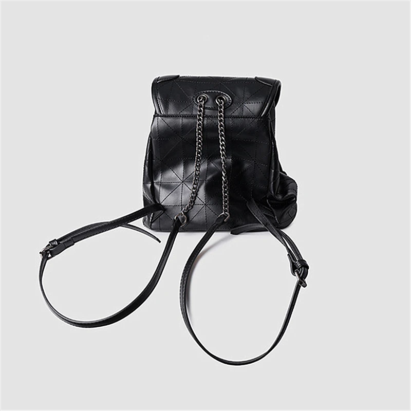 Backpack Girl 2022 New Fashion Drawstring Backpack Large-capacity Casual College Student Schoolbag Lingge Travel Bag Trend