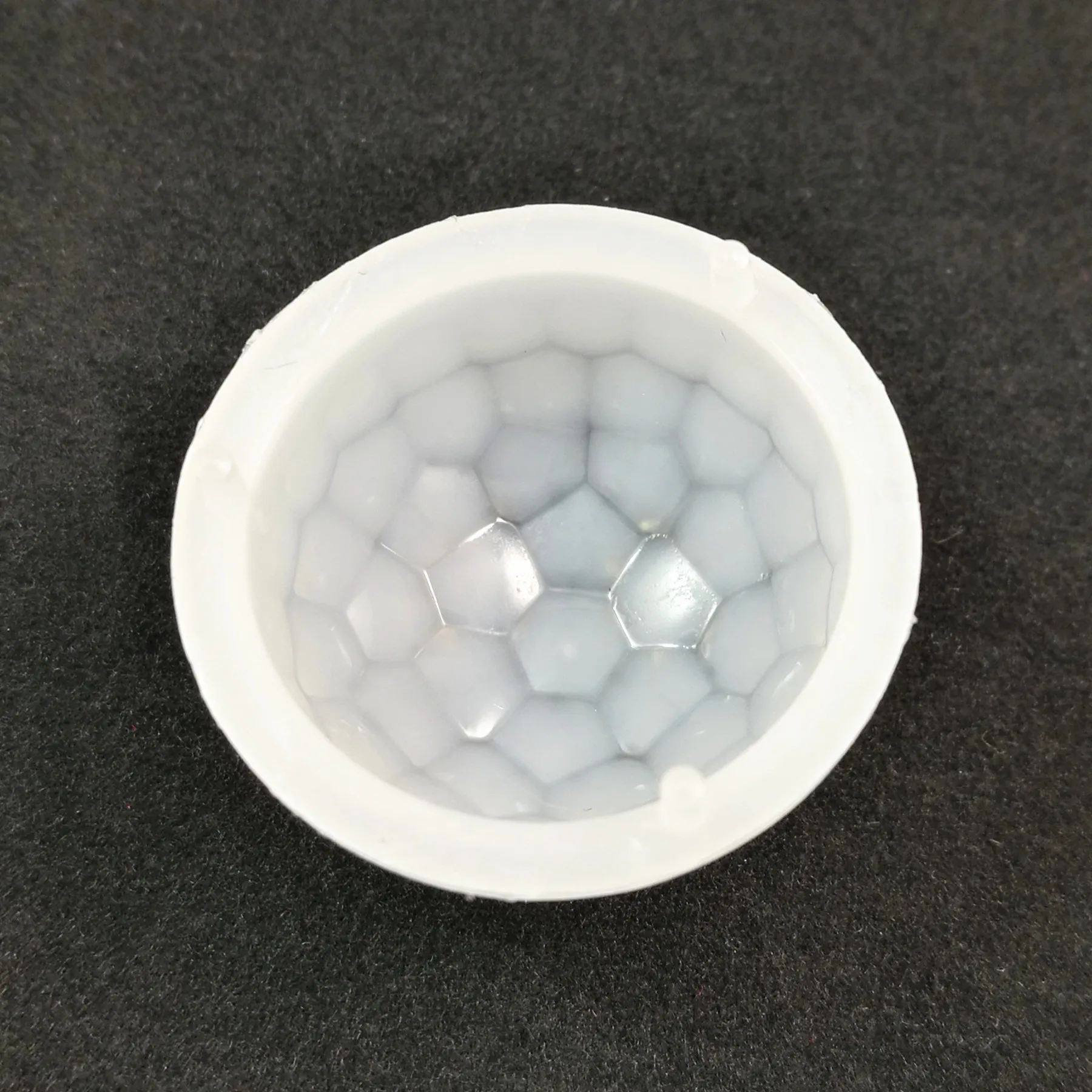 Различные линзы френеля для пироэлектрического сенсорного переключателя D203S |