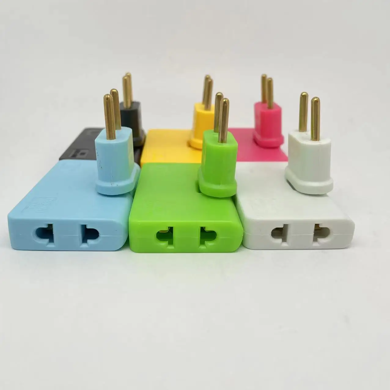 

180 ultra-thin rotating European standard socket converter one turn three or two round feet flat feet conversion plug