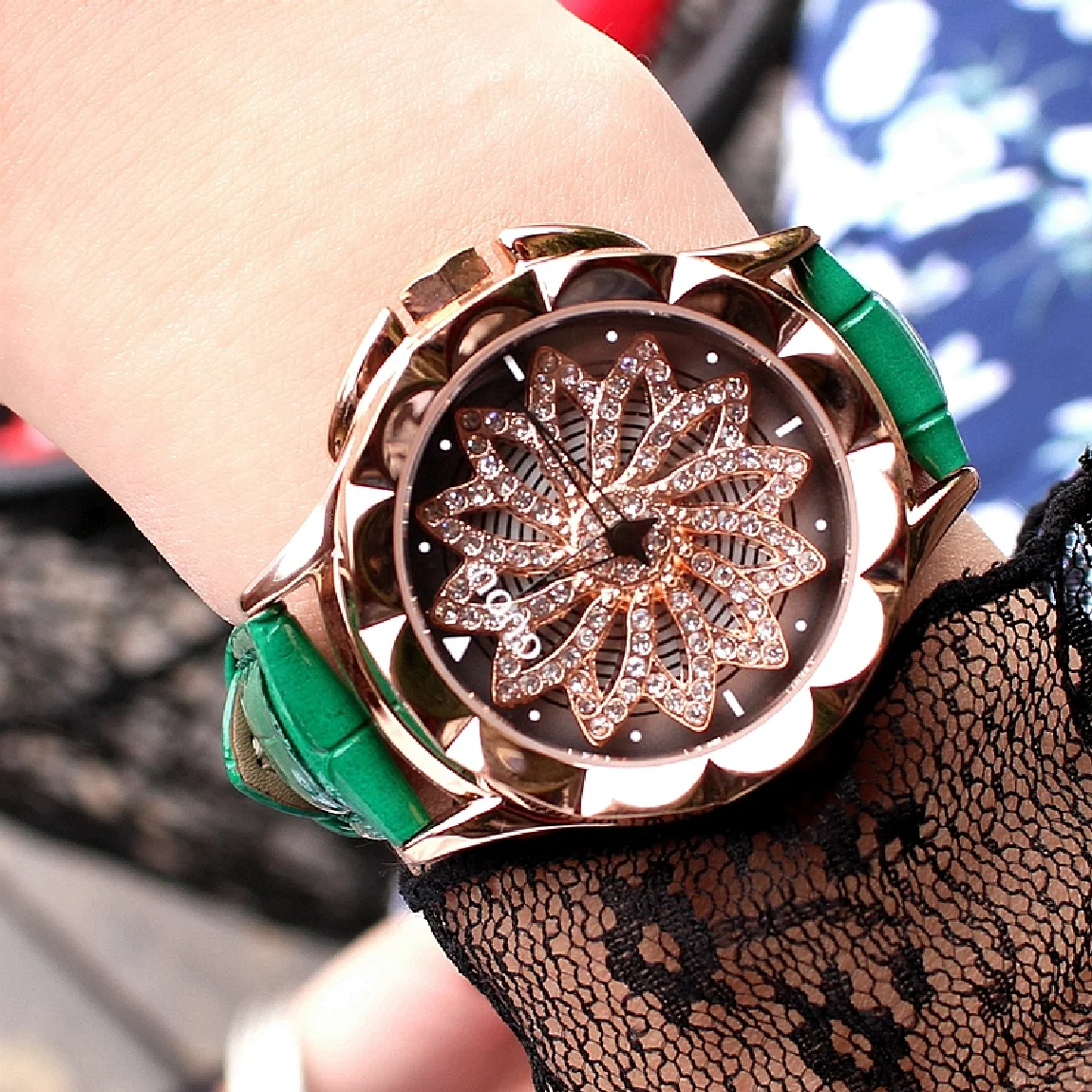 

Часы наручные женские кварцевые, Брендовые повседневные водонепроницаемые, с ремешком из натуральной кожи, с вращающимся циферблатом