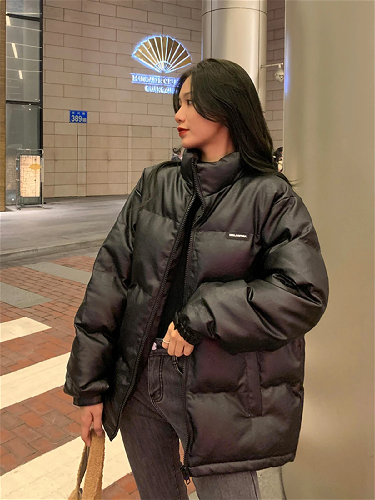 Black Ins Harbor Style Cotton-Padded Jacket, Women's Winter 2023 New Popular Korean Version Thickened