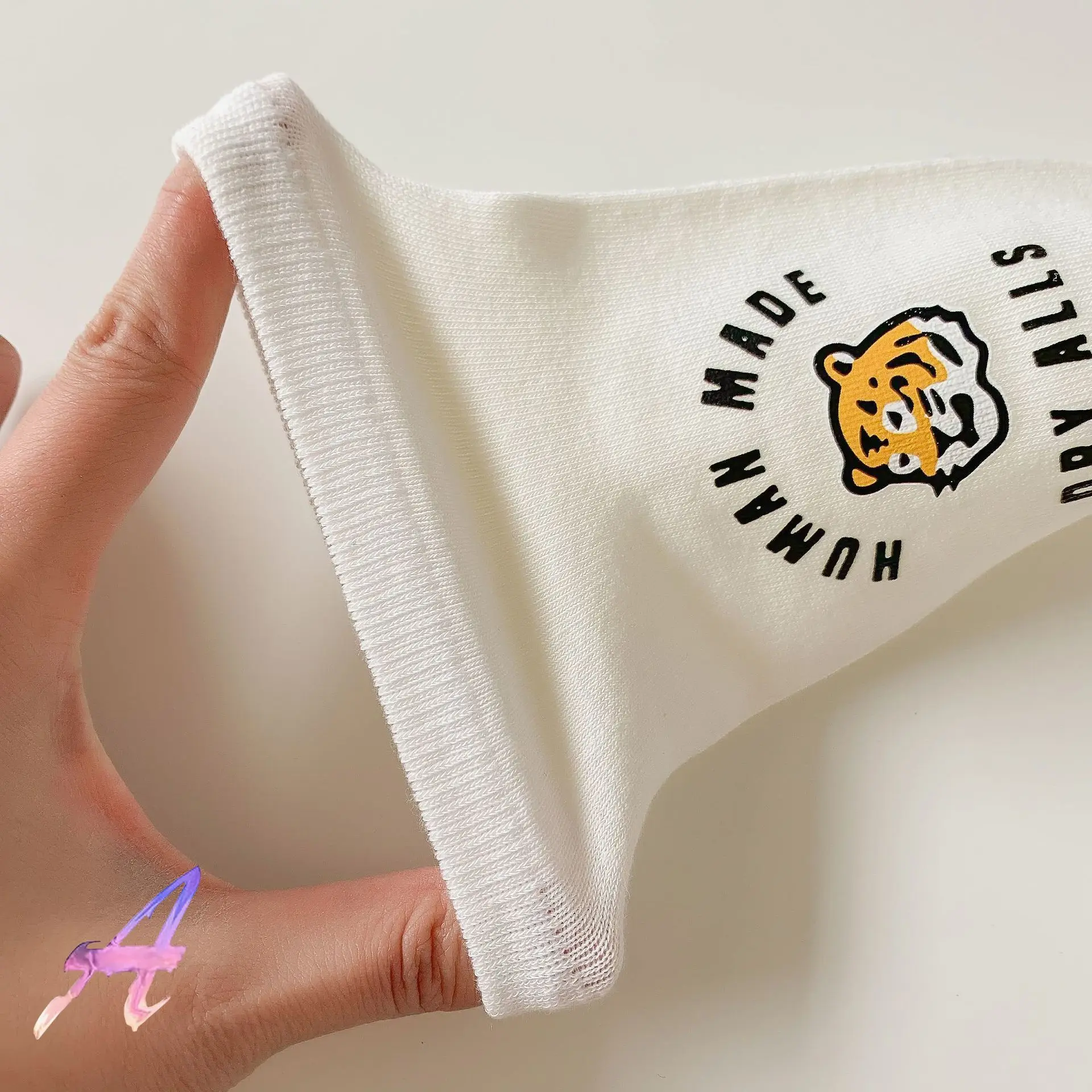 Human Made Printed Gift Box with Street Fashion Socks Tiger Head Love Duck Couple Skateboard Cotton Boat Socks