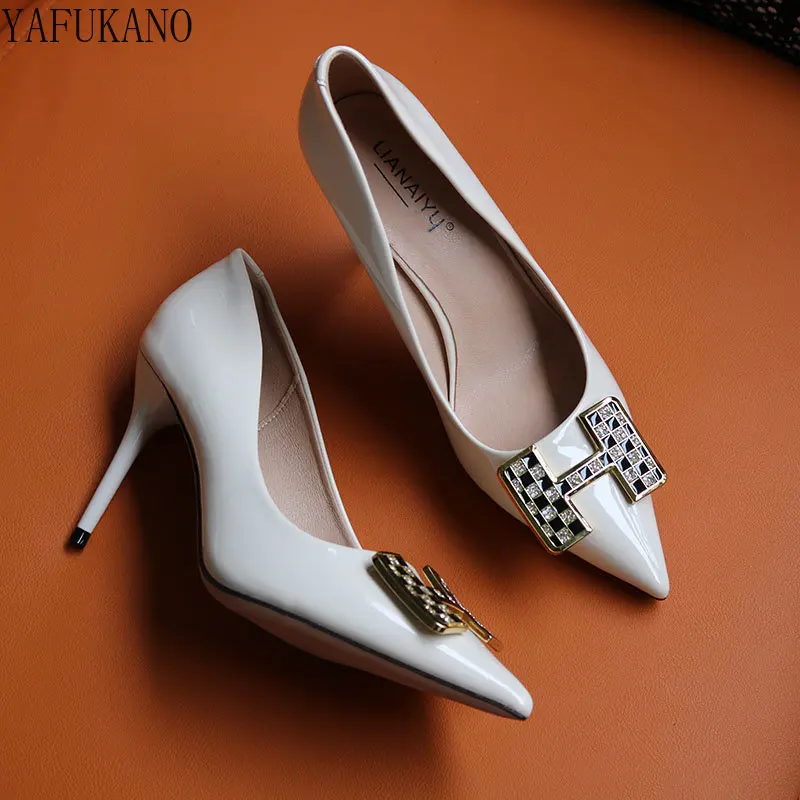 

Стразы женские туфли-лодочки на шпильке с квадратной пряжкой телесные лакированные кожаные вечерние туфли на высоких каблуках Французская...