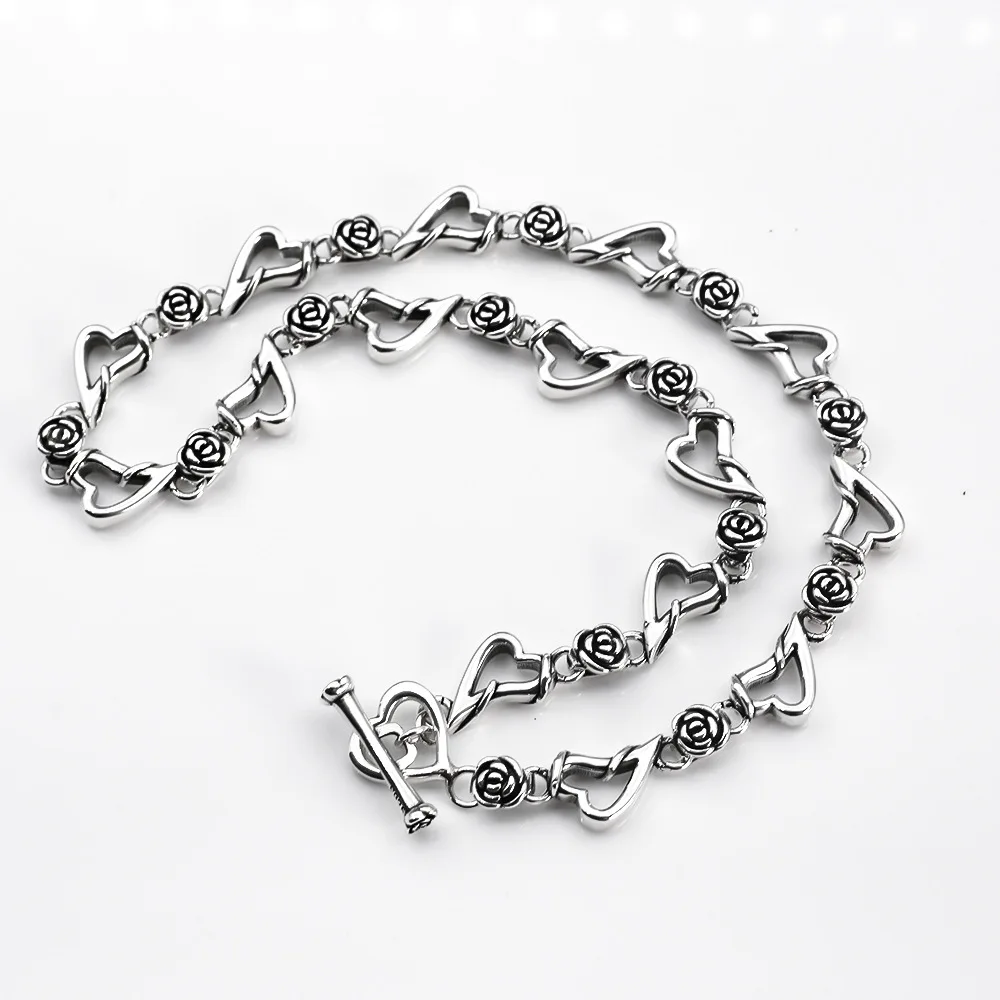

Vintage Rose Love stitching clavicle chain lovers neckchain