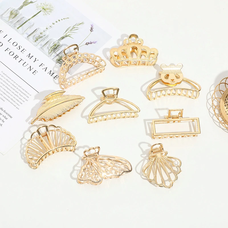 

2022 Korea Gold Geometric Hairpin INS Hairpin Animal Panda Butterfly Hollow Hairpin Headgear Women Girls Hair Accessories
