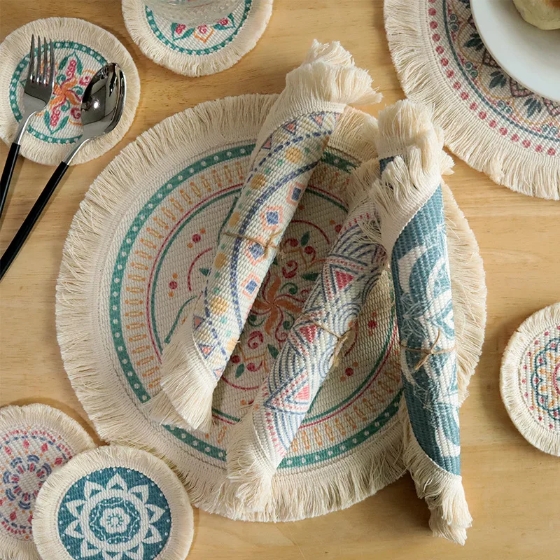 

2pcs Round Placemat, Woven Jute Fringe Table Mats with Pompom Tassel Place Mat for Dining Room Kitchen Table Decoration