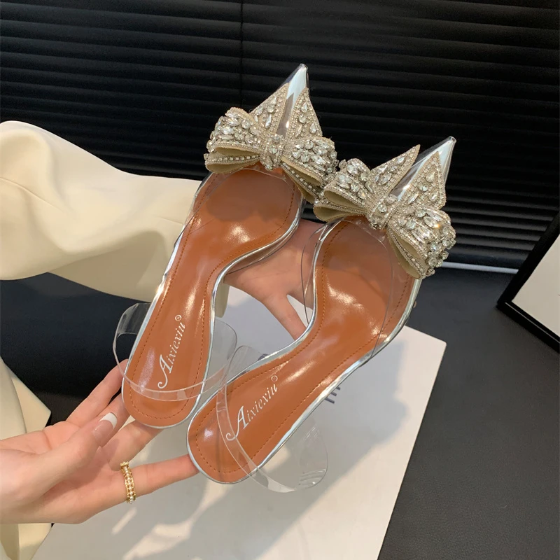 Женские блестящие туфли-лодочки с бантом из натуральной кожи