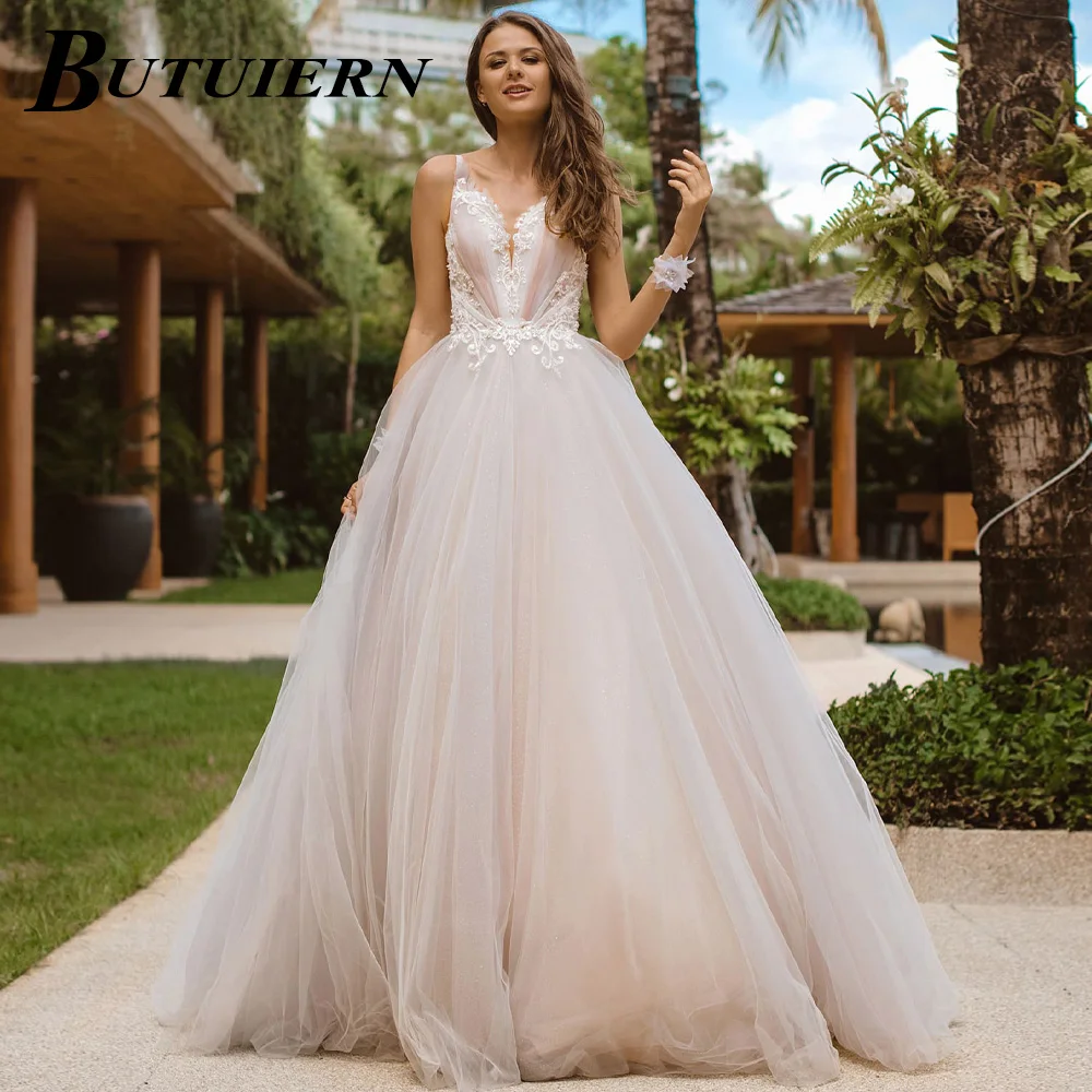 

COZOK Sweety Appliques Wedding Dress V Neck Spaghetti Straps Lace Aline Bridal Gown Back Zipper With Court Train Custom Made