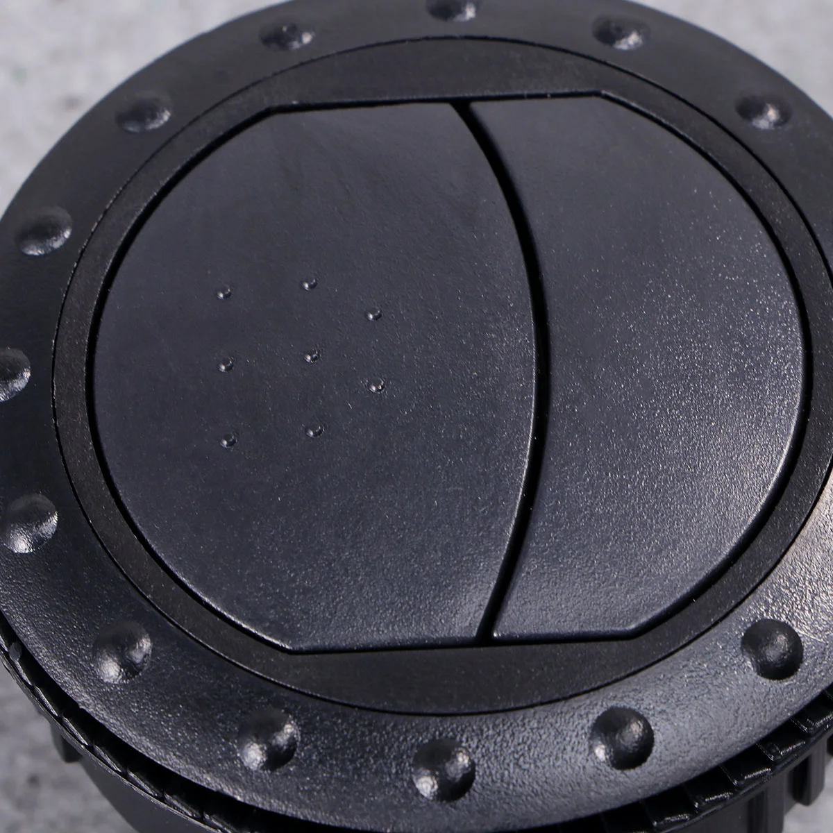 

Air Vent Car Conditioning Outlet Round Ventilation Vents Dash Central Interior Ceiling Cover Parts Trim Covers Deflector