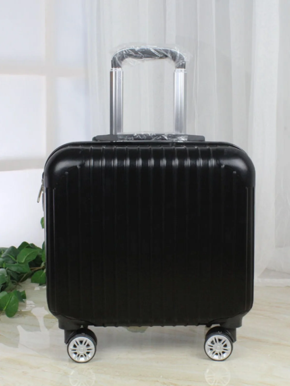 Коробочка с паролем на весну и осень для студенток коробочка колесиках 14 дюймов