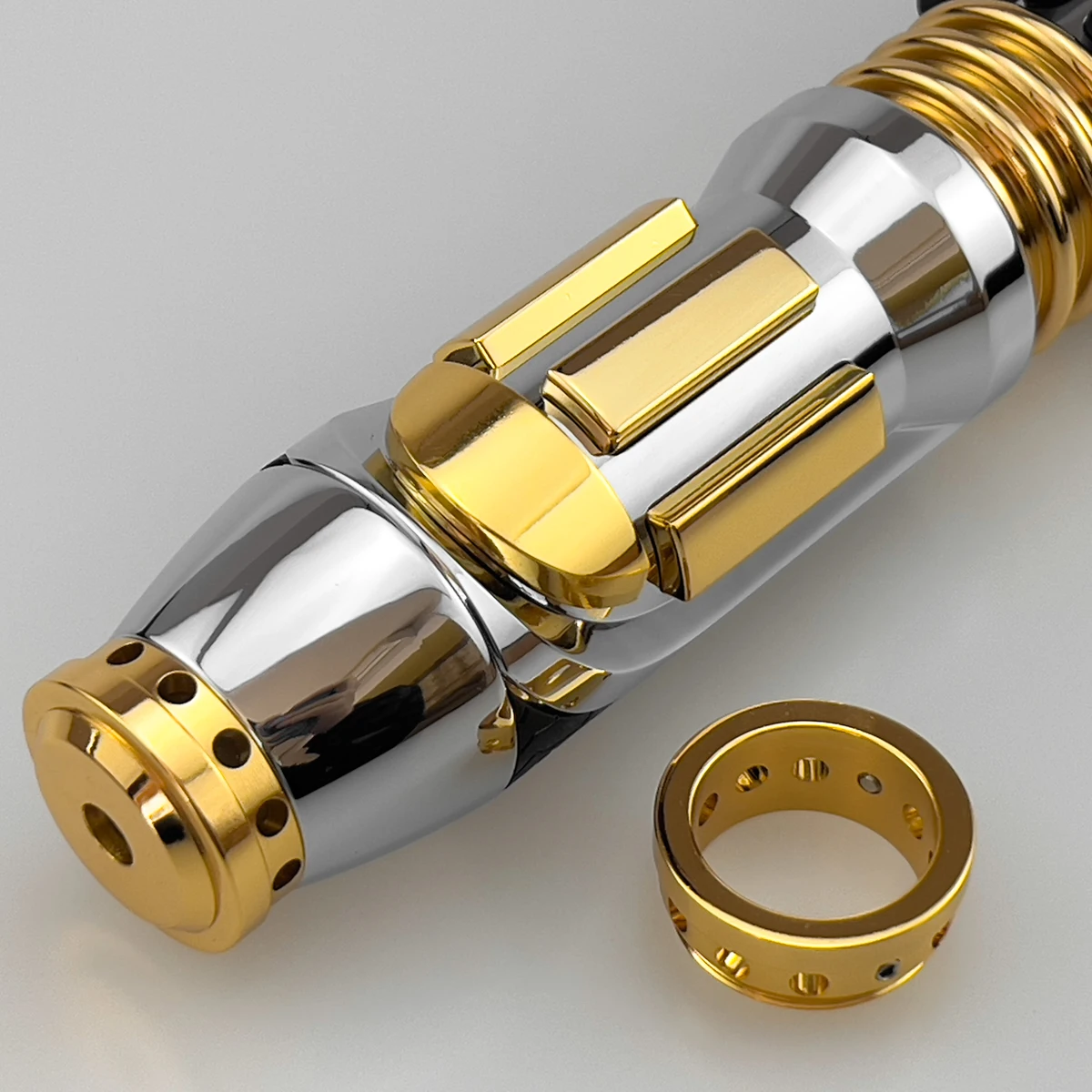 Рисунок 4 - Лазерный меч Elf Sabers Mace Windu Neopixel proffie