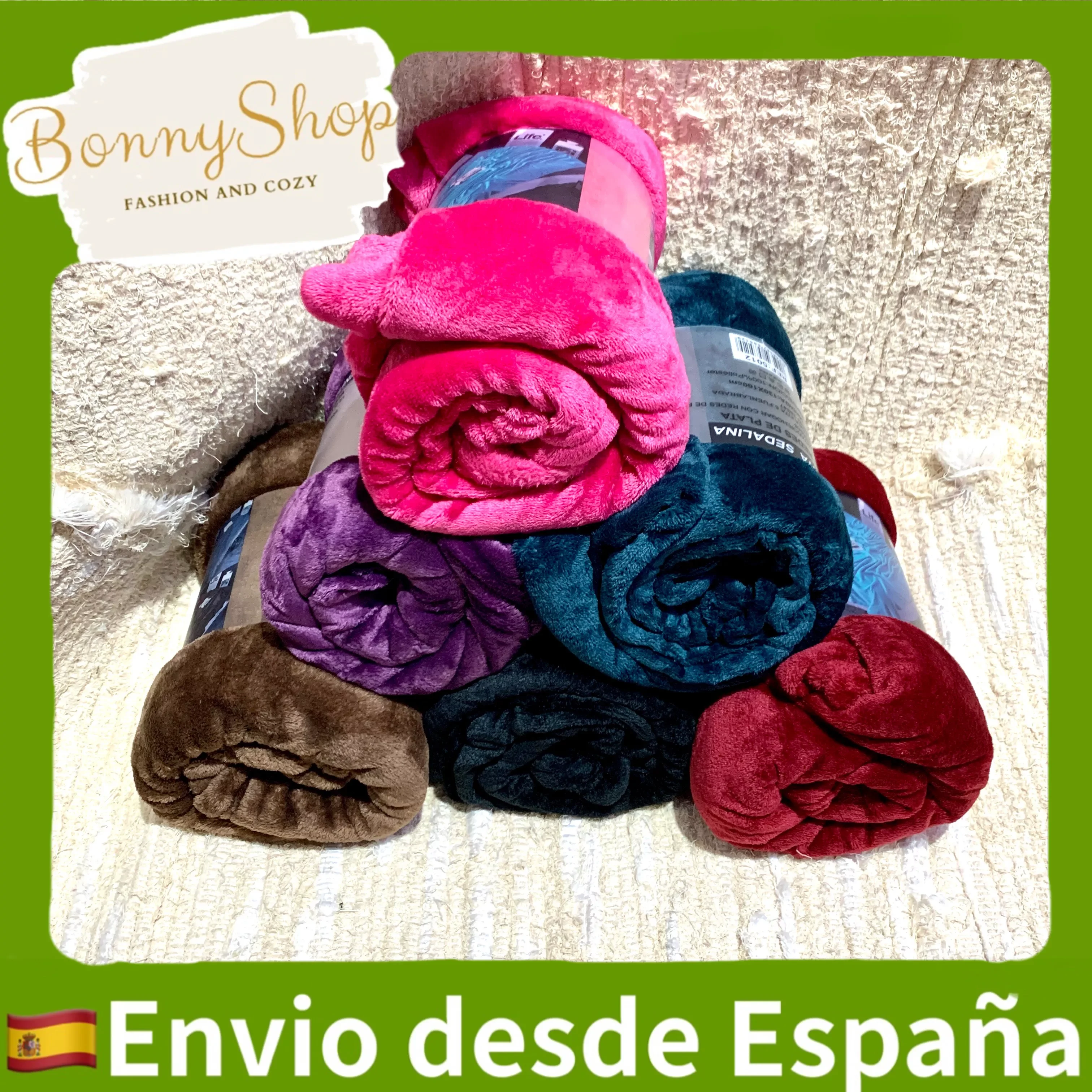 

Новые зимние теплые одеяла высокого качества, имеют размеры, 100% полиэстер, идеально подходит для зимы.