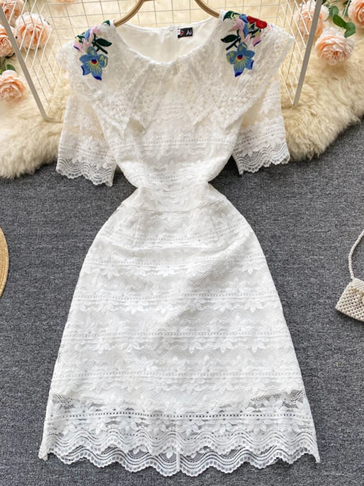 

Fitaylor New Summer Elegant Women Ruffled Lace Patchwork Dress Vintage Female Embroidery Floral Print Mini Dress