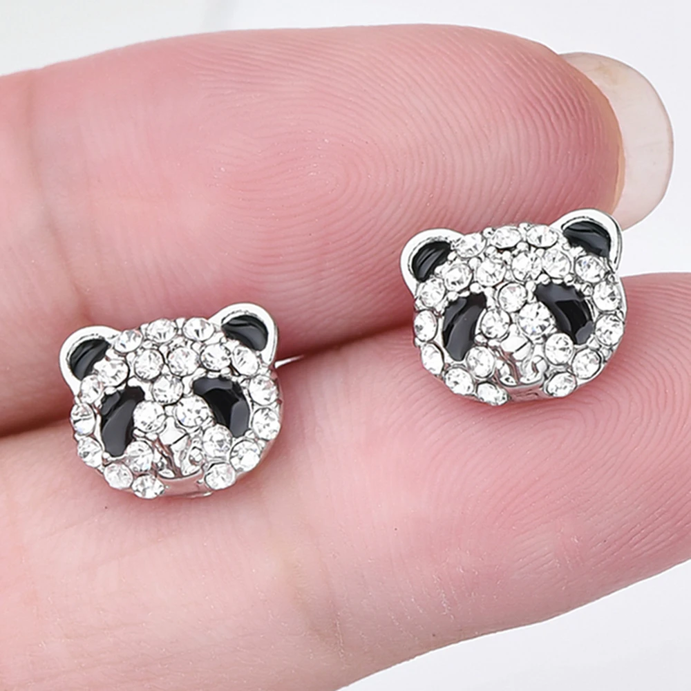 Catuni ΠΠΈΠ»Π°Ρ ΠΏΠ°Π½Π΄Π°, ΠΈΠ½ΠΊΡΡΡΡΠΈΡΠΎΠ²Π°Π½Π½Π°Ρ Π½Π°ΡΡΡΠ°Π»ΡΠ½ΡΠΌ ΡΠΈΡΠΊΠΎΠ½ΠΎΠΌ, Π±ΡΠΈΠ»Π»ΠΈΠ°Π½ΡΠΎΠ²ΠΎΠ΅ ΡΠ²Π΅Π»ΠΈΡΠ½ΠΎΠ΅ ΠΈΠ·Π΄Π΅Π»ΠΈΠ΅, ΠΏΠΎΠ΄Π°ΡΠΎΠΊ Π΄Π»Ρ Π΄Π΅Π²ΡΡΠΊΠΈ, Π΄ΠΎΡΠΊΠΈ, ΠΆΠ΅Π½ΡΠΈΠ½Ρ Catuni ΠΠΈΠ»Π°Ρ ΠΏΠ°Π½Π΄Π°, ΠΈΠ½ΠΊΡΡΡΡΠΈΡΠΎΠ²Π°Π½Π½Π°Ρ Π½Π°ΡΡΡΠ°Π»ΡΠ½ΡΠΌ ΡΠΈΡΠΊΠΎΠ½ΠΎΠΌ, Π±ΡΠΈΠ»Π»ΠΈΠ°Π½ΡΠΎΠ²ΠΎΠ΅ ΡΠ²Π΅Π»ΠΈΡΠ½ΠΎΠ΅ ΠΈΠ·Π΄Π΅Π»ΠΈΠ΅, ΠΏΠΎΠ΄Π°ΡΠΎΠΊ Π΄Π»Ρ Π΄Π΅Π²ΡΡΠΊΠΈ, Π΄ΠΎΡΠΊΠΈ, ΠΆΠ΅Π½ΡΠΈΠ½Ρ