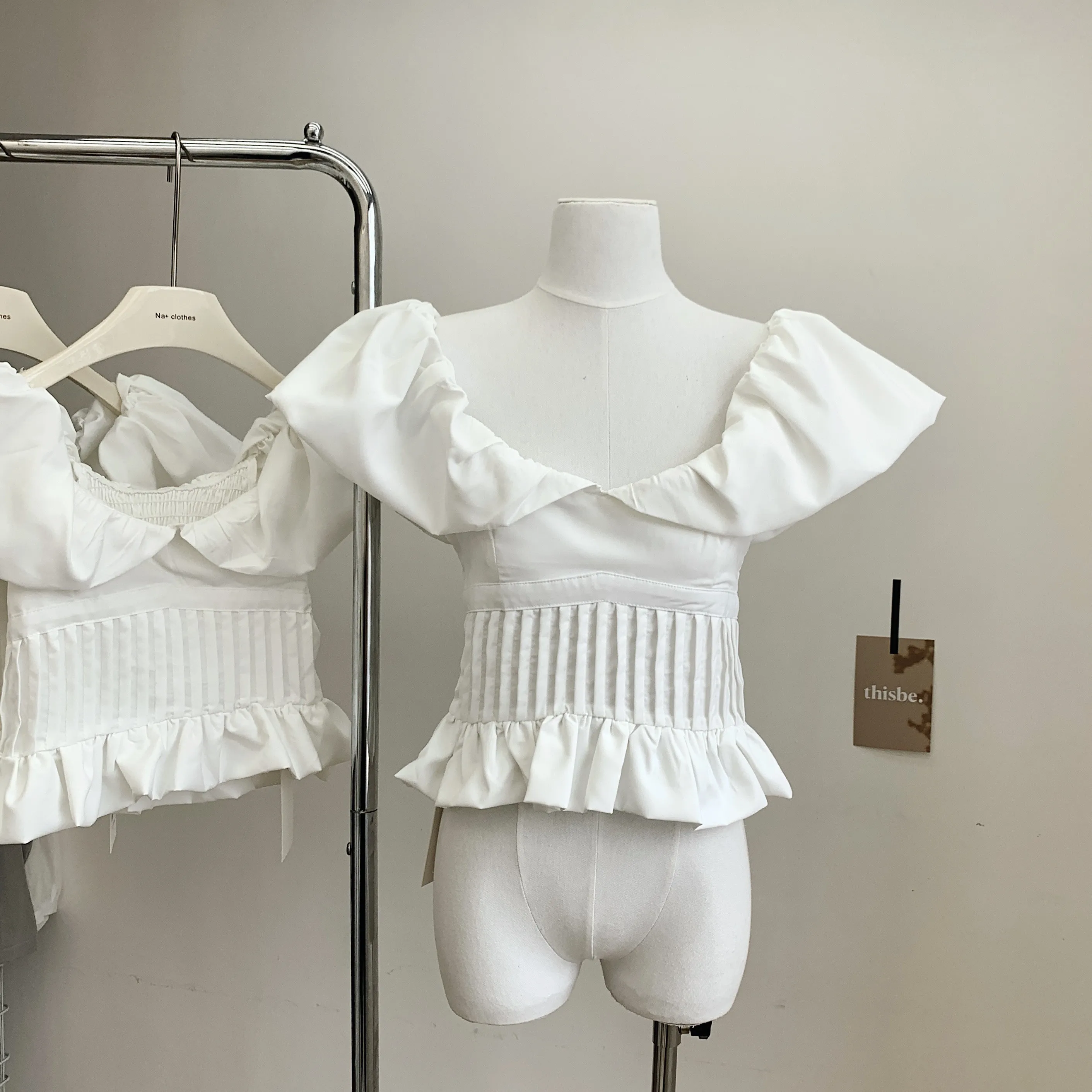 

Женская приталенная рубашка во французском стиле, летняя рубашка с открытыми плечами и рукавами-фонариками на талии