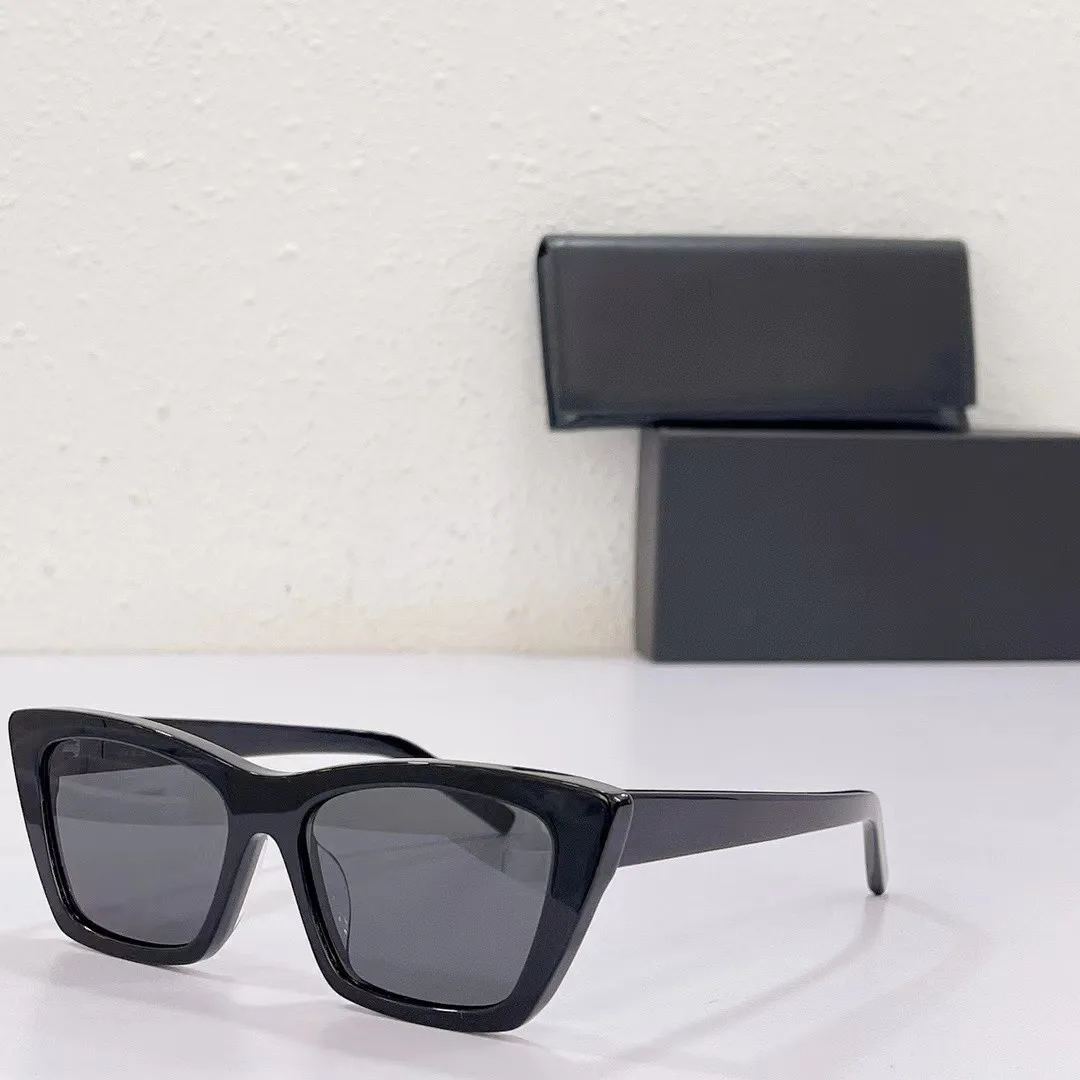 

High-end light luxury ladies sunglasses 2022 new fashion UV protection sunglasses, full of fashion sense
