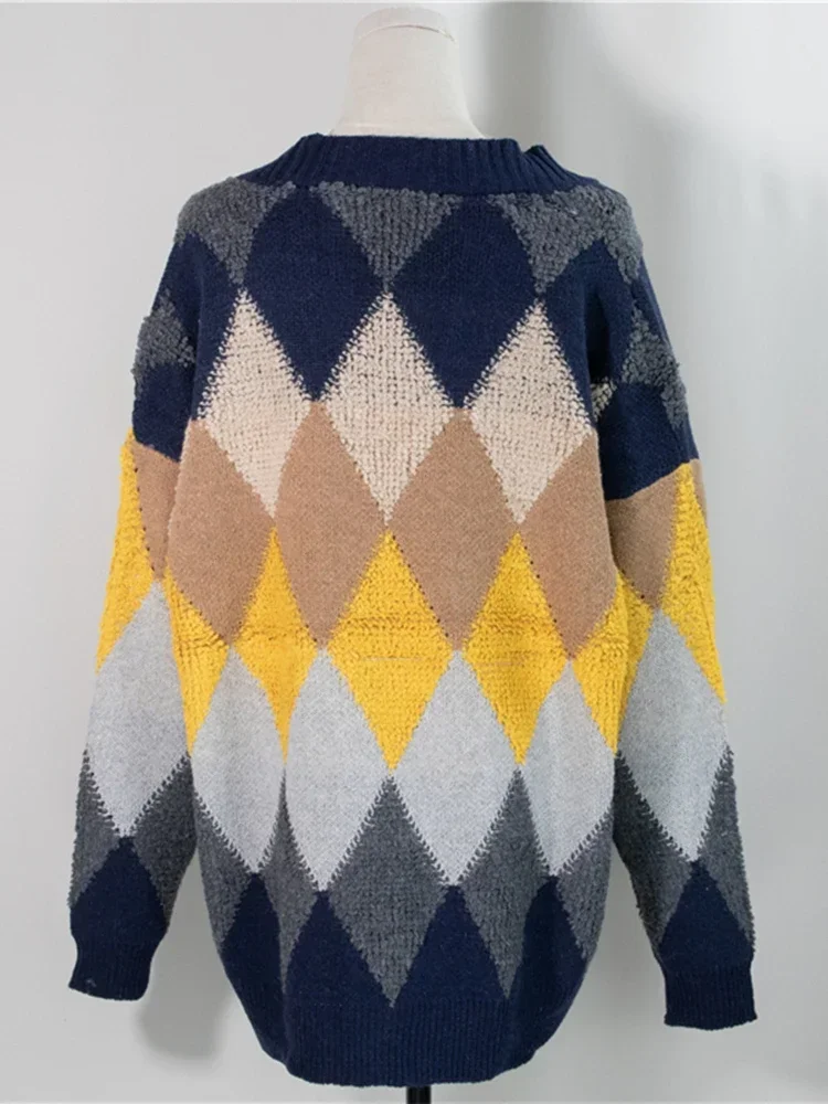 Женский клетчатый кардиган в клетку