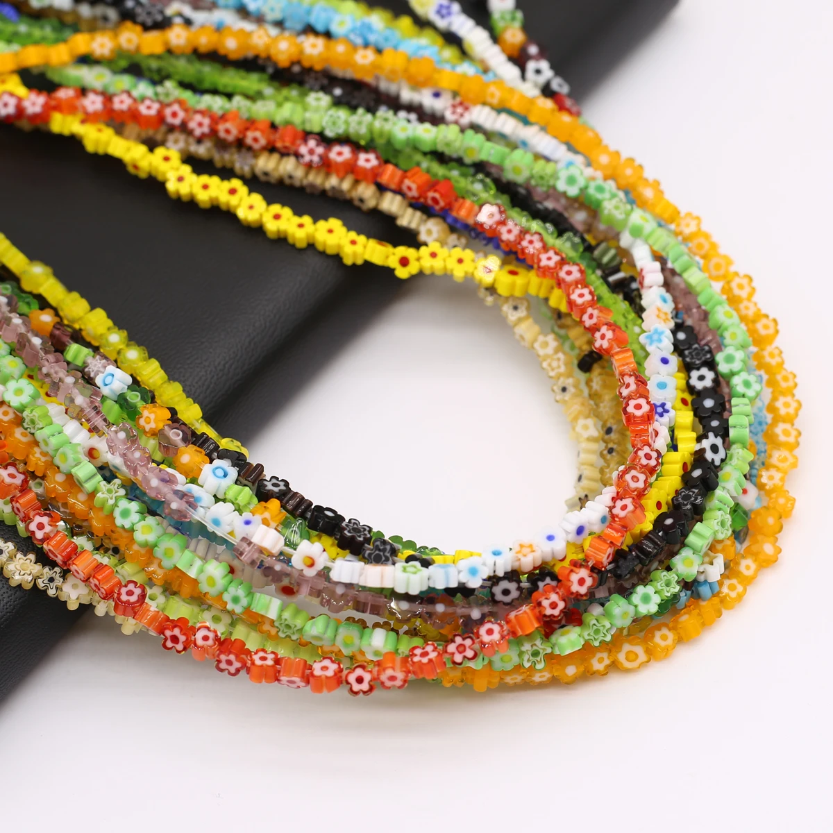 

Thousand Flower Glass Shell Beads Plum Blossom Loose Bead Natural JewelryDIY Jewelry Making Bracelet Necklace Accessory 6mm