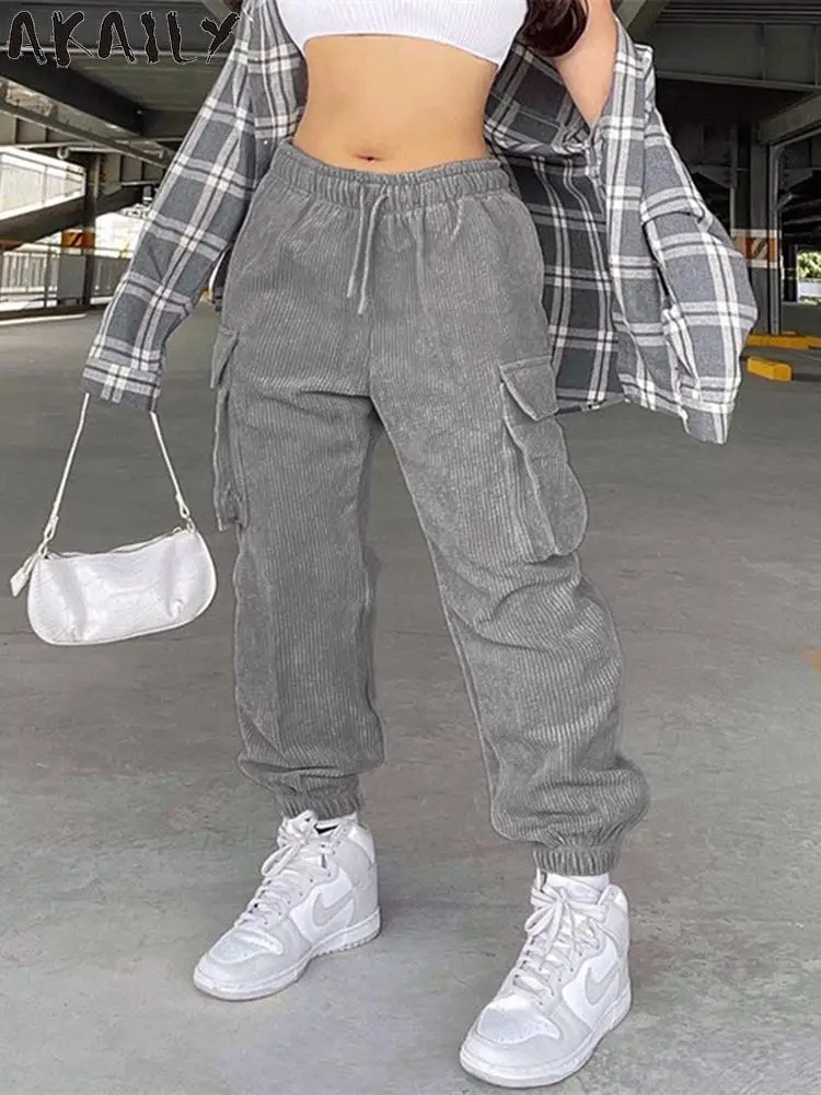 

Осенние серые вельветовые брюки-карго Akaily для женщин Мода 2022 толстые широкие спортивные брюки с высокой талией женские повседневные длинны...