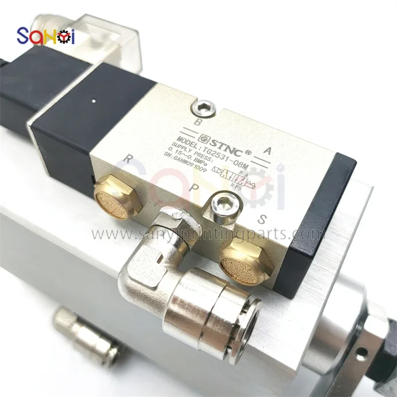 Цельный электромагнитный клапан Heidelberg SM74 M2.184.1011 комбинированный воздушный