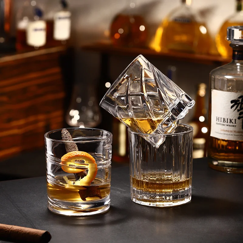 Бар Горячая оригинальные часы с вращающимся виски стекло Rock резным дизайном