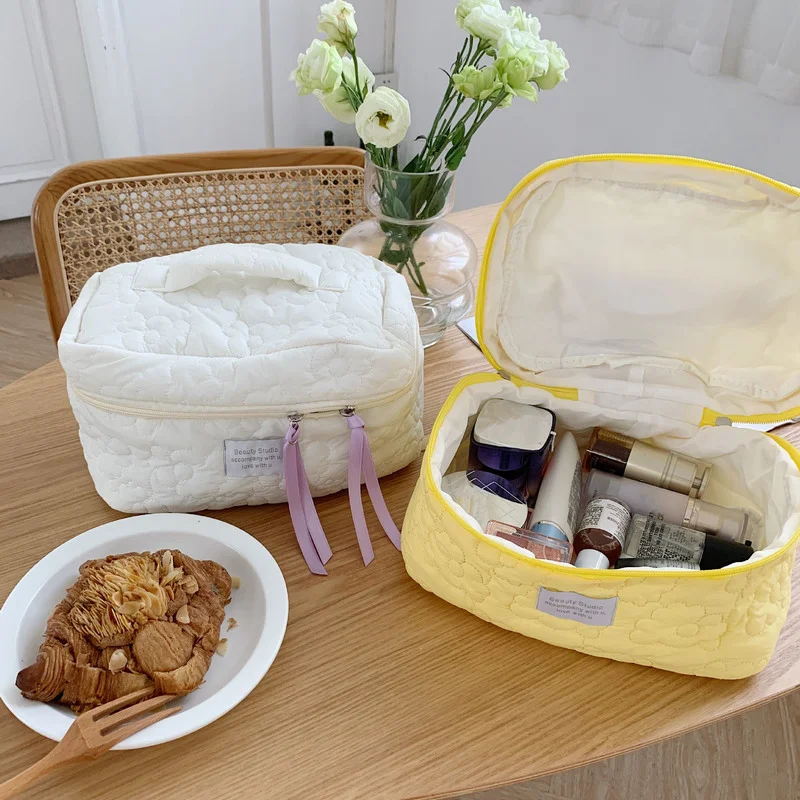 

Женская маленькая большая сумка для хранения, коробка для туалетных принадлежностей, Женская ткань для стёганых и макияжных принадлежностей с цветами, Женский органайзер для косметики