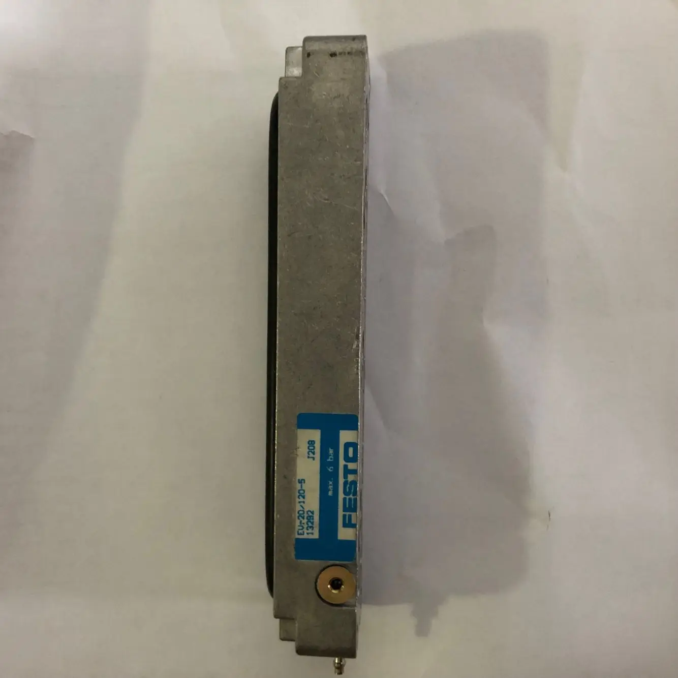 Зажимной цилиндр диафрагменного типа FESTO EV-15/40-4 13289 EV-15/63-4 13290 EV-20/75-5 13291 EV-20/120-5 13292