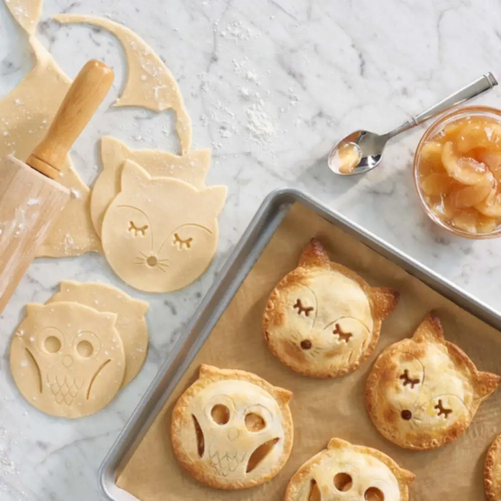 

High Quality Hand Pie Molds Mini Fox Owl Shapes Hand Pie Maker Diy Plastic Wholesale Pie Mould Diy Baking Pastry Tool Creative