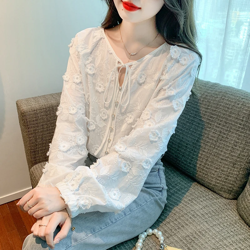 

Spring long sleeve blouse women French office lady Embroidered blouse shirt tops women blusas mujer de moda blouses shirts F2308