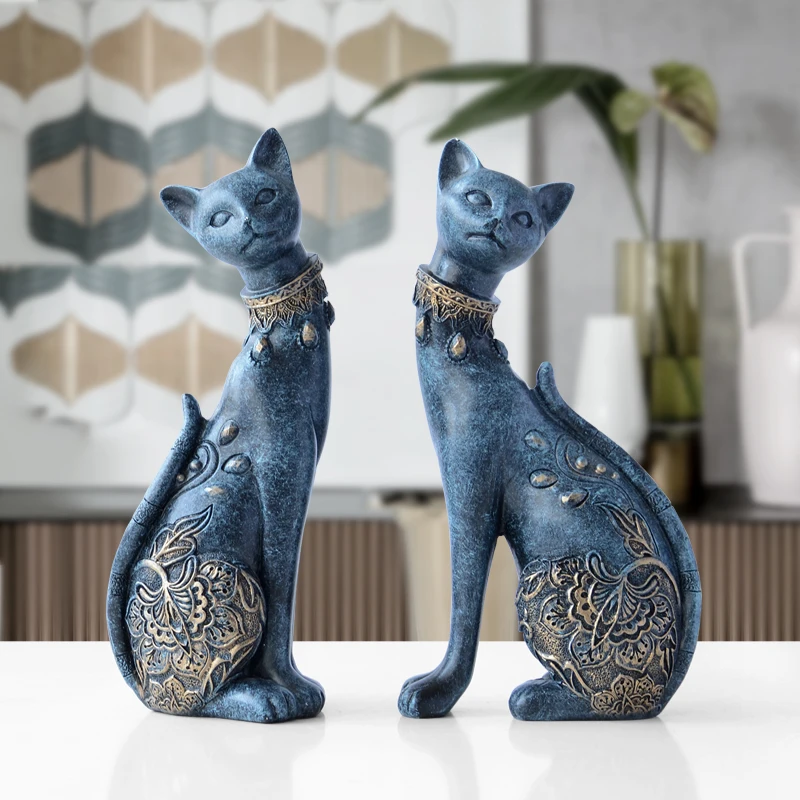 

Creative Cat Couple Figurine Decorative Resin Statue for Home Decorations European Wedding Gift Animal Decor Sculpture