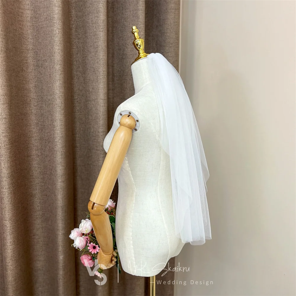 

VK SKAIKRU Cheap White/Ivory Wedding Veil With Comb One Layer Elbow Length Short Bridal Veil Cut Edge Wedding Veils for Brides