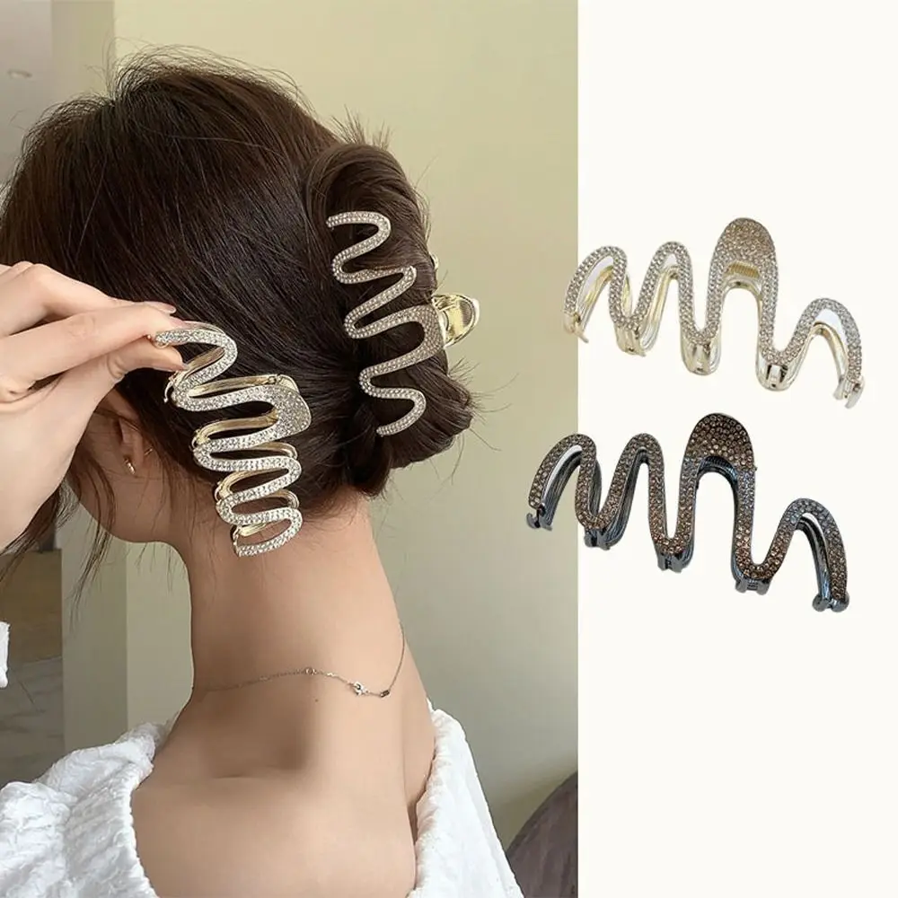 

Clip Geometric Hairgrips Snake-shaped New Headdress Women Shark Clip Wave Crystal Hair Claw Zircon Korean Hair Clips