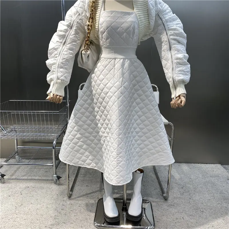 2022 Winter Fashion Rhombus Parkas High Quality Dress Suit High Waist A-line Skirt Thickened Warm Cotton Two-piece Suit