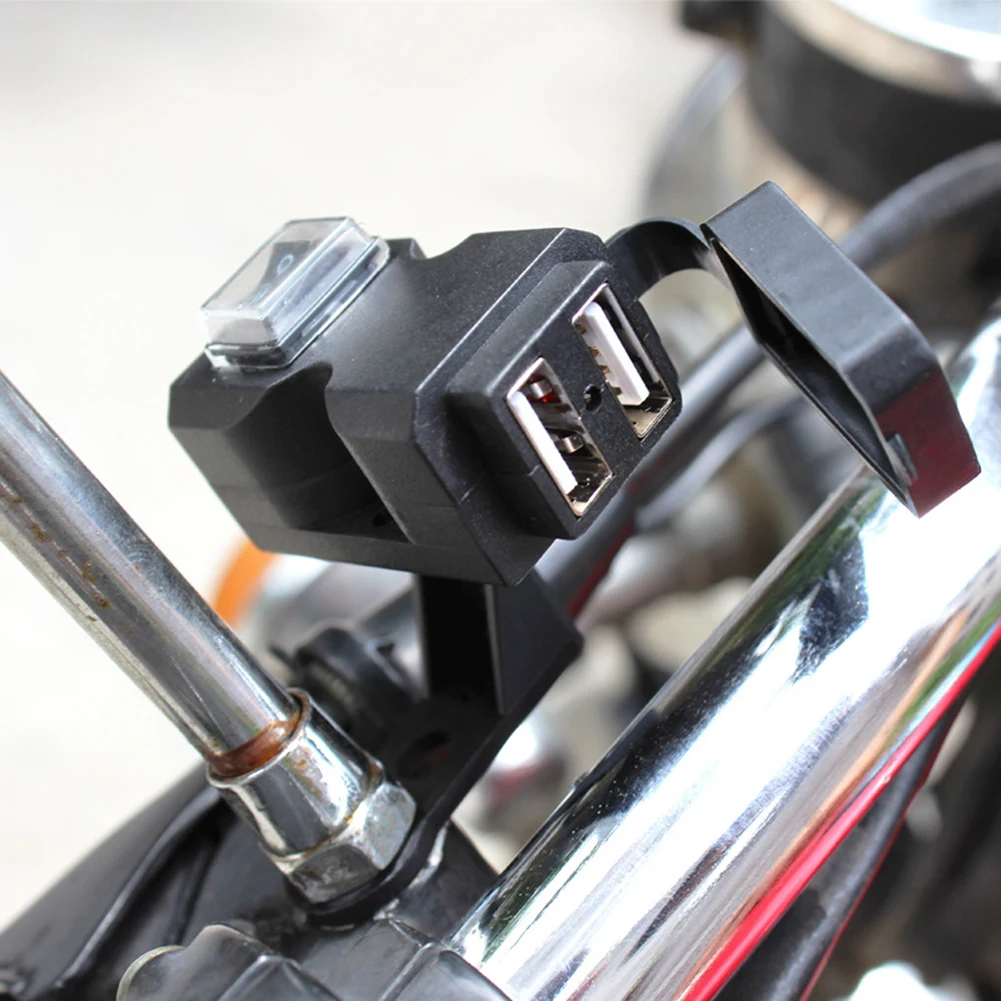 

High Quality Handlebar Charger DC 5V 3.1A For Mobile Phone Plastic Waterproof Motorcycle Electronics Accessories