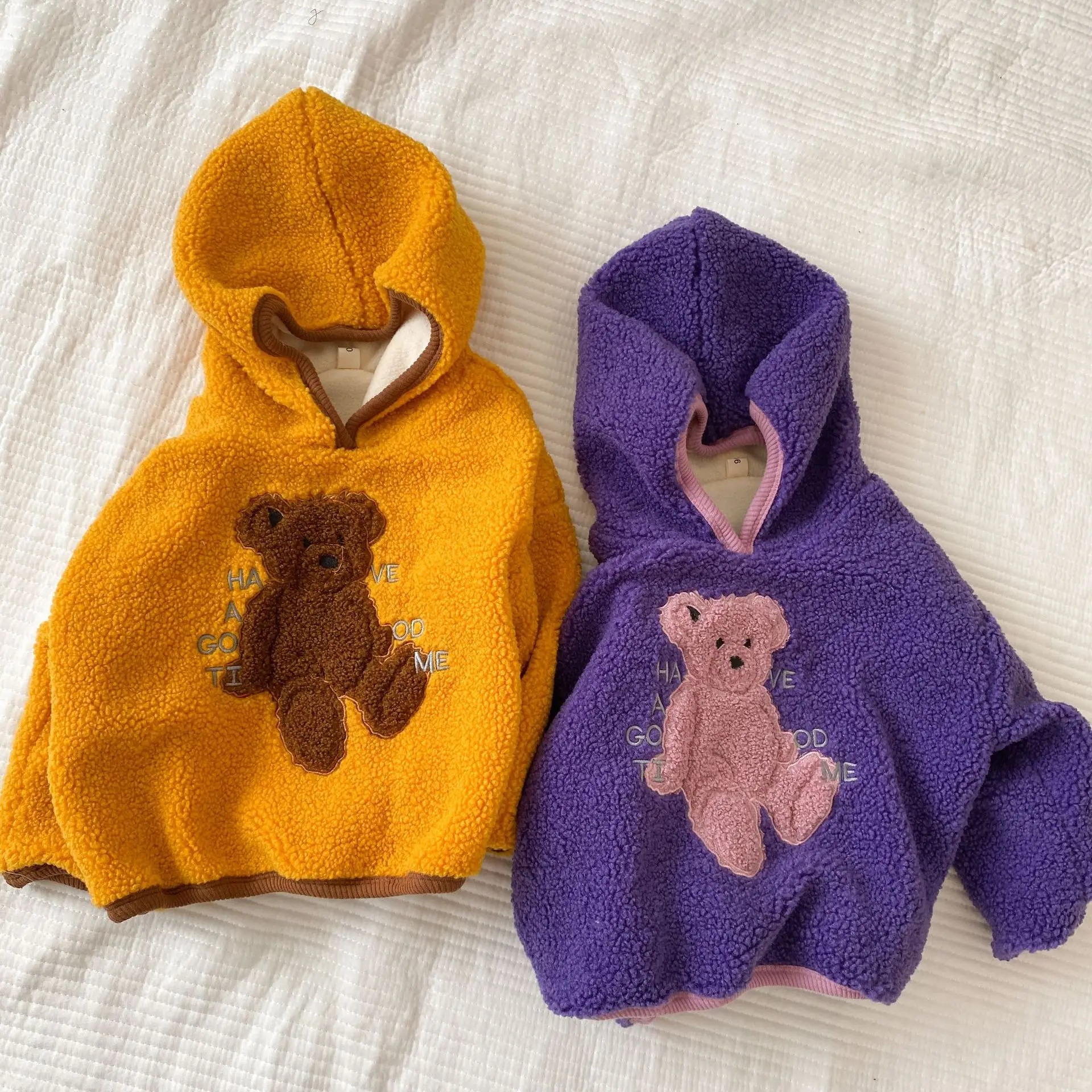 

Детская флисовая толстовка с капюшоном, с длинным рукавом и мультяшным медведем