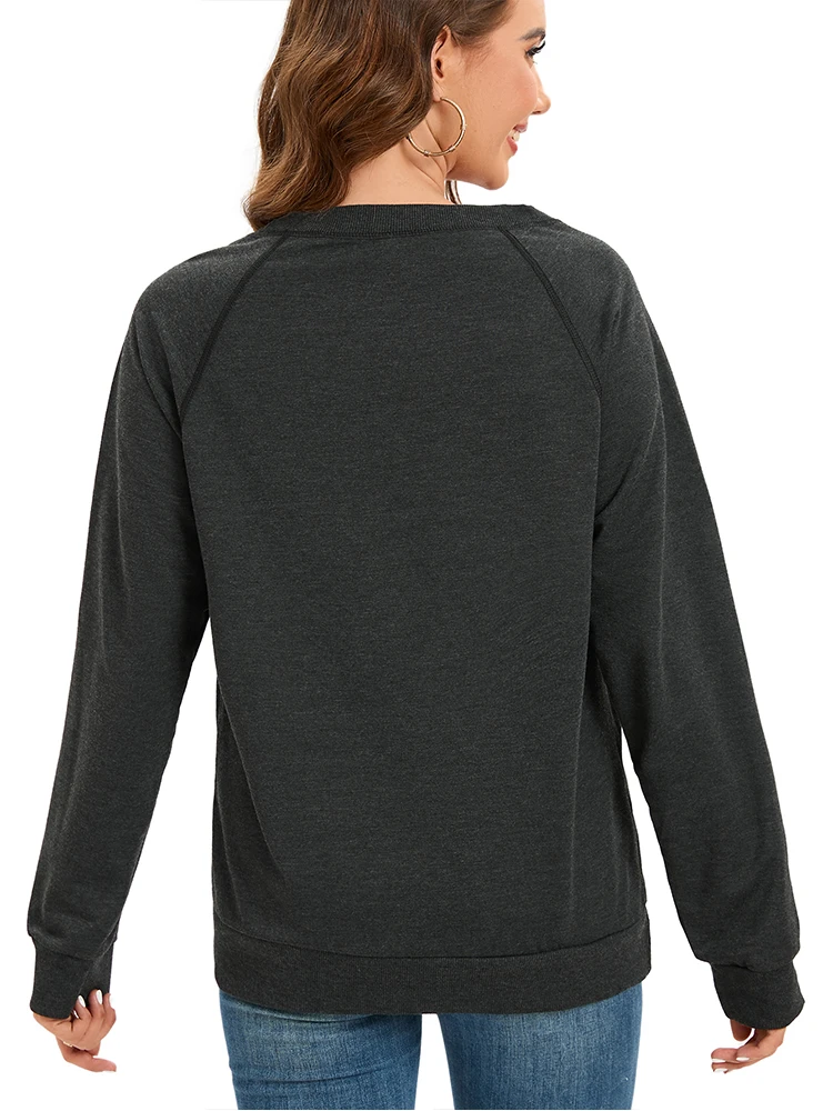 Женский топ с длинным рукавом круглым вырезом и принтом черепа