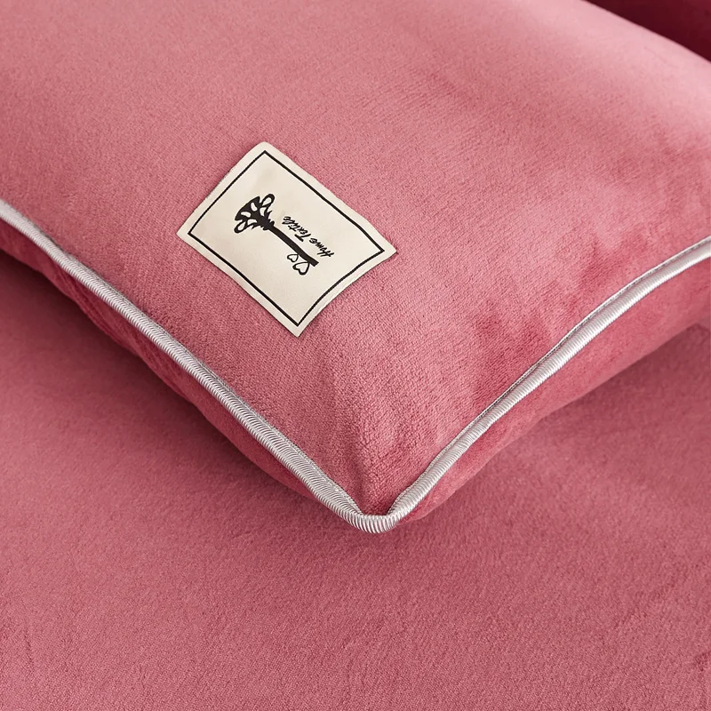 Бархатная теплая натяжная простыня однотонная простая домашняя кровать