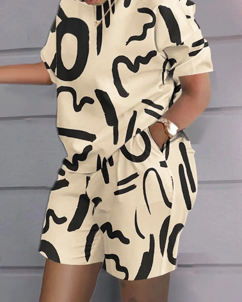 

Summer New Two Piece Set Women Fashion Print Tshirt Top With Shorts for Women Ladies Two Piece Suit Female Outfit Streetwear Set