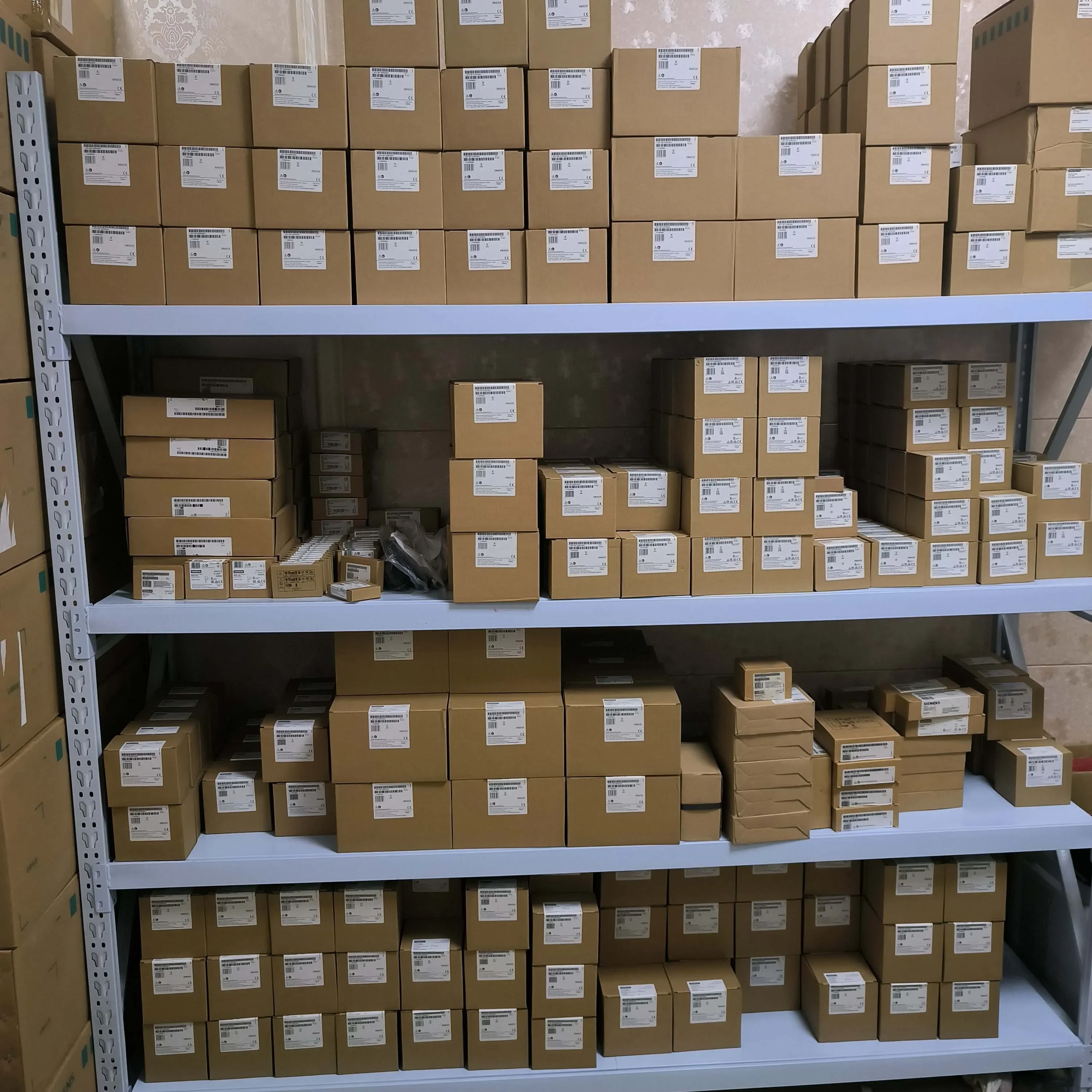 Новый оригинальный 6ED1055-4MH08-0BA1 6ED1 055-4MH08-0BA1 логотип! Логический модуль PLC в наличии