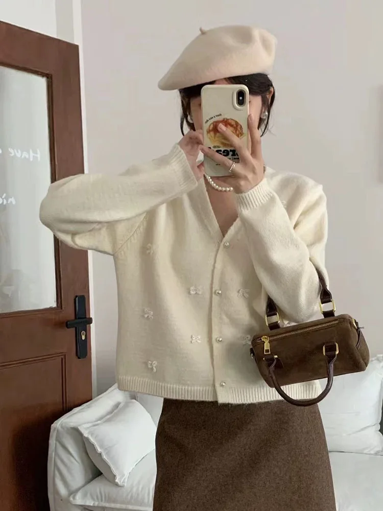 Женский Милый Кардиган Zoki С Бантом V-образным Вырезом Вязаный Свитер