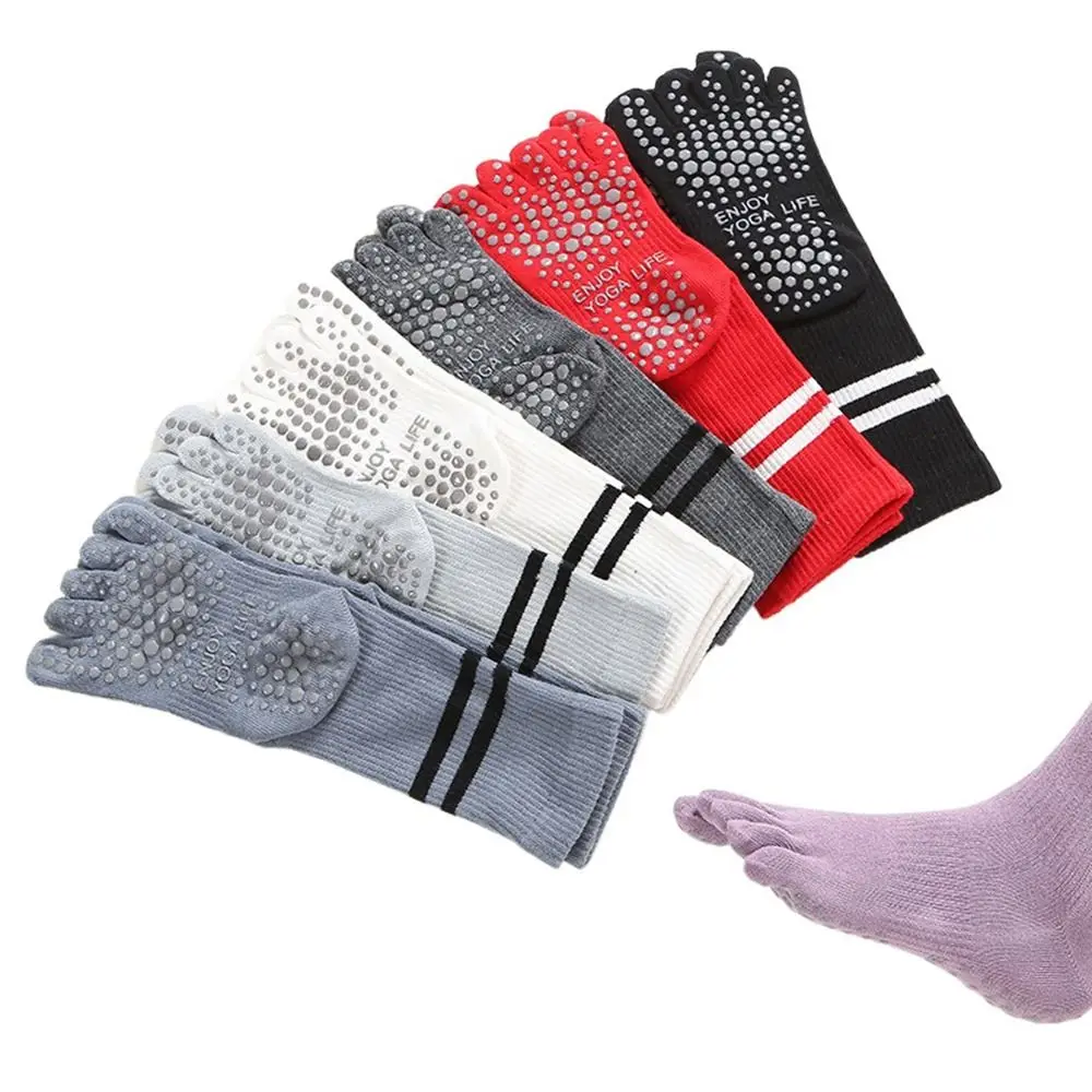 

Calf Socks Silicone Dot Five Toe Non-slip Running Sports Split Toe Socks Five-Finger Socks Female Hosiery Middle Tube Socks
