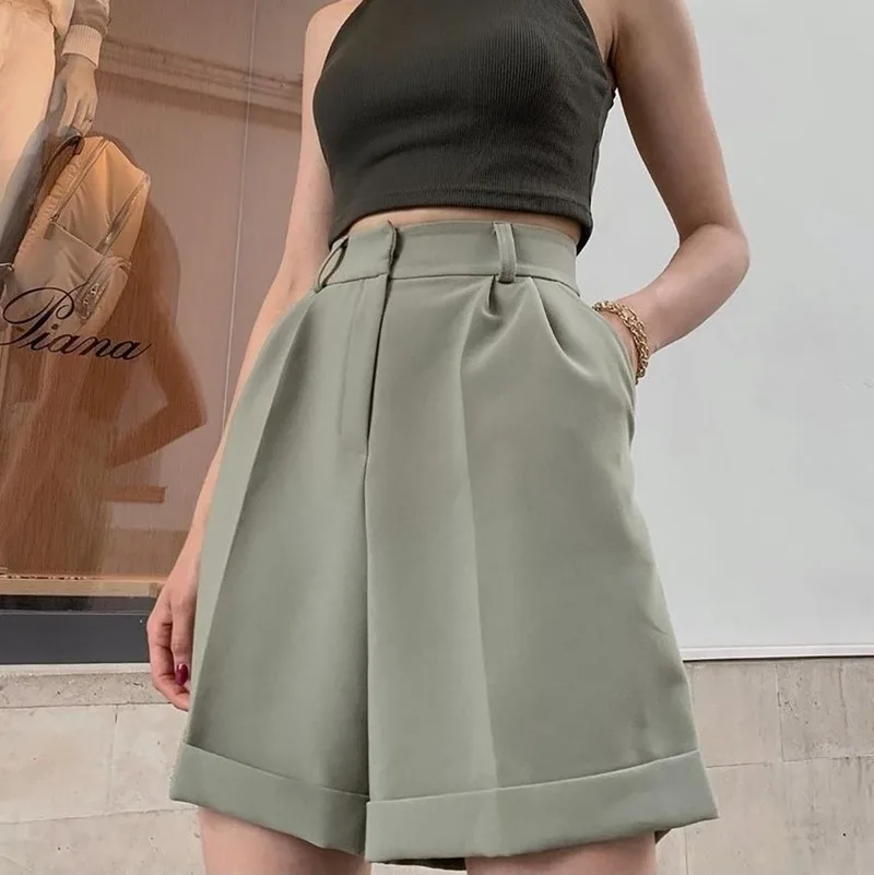 2022 New Wide-leg Loose Women's Trousers Material Flanging with Pockets Zipper Buttons Solid Color Fashion Casual Shorts