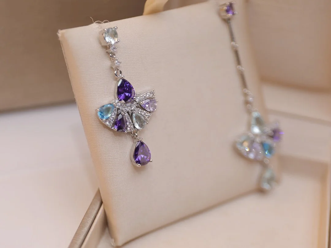 

NEW IN2023 Hot Trend Skirt Color Earrings Earrings Ear Studs Everyday Wear Versatile Jewelry Atmosphere Fashion Cute