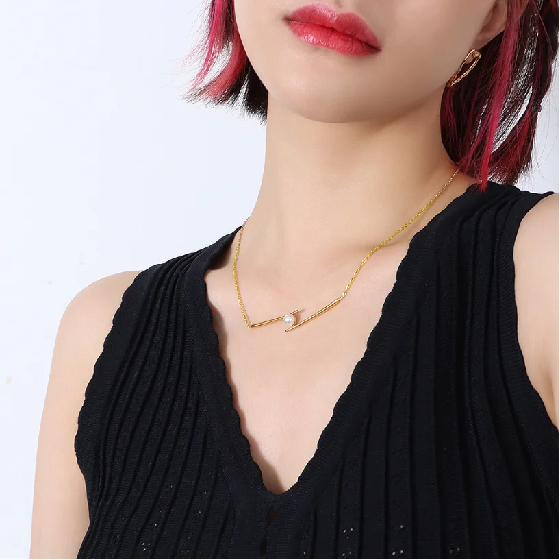 

MANI E PIEDI 18K Gold Color Balance Bar Pearl Necklace For Women Stainless Steel Choker Designer Jewelry Korean Style Girls Gift