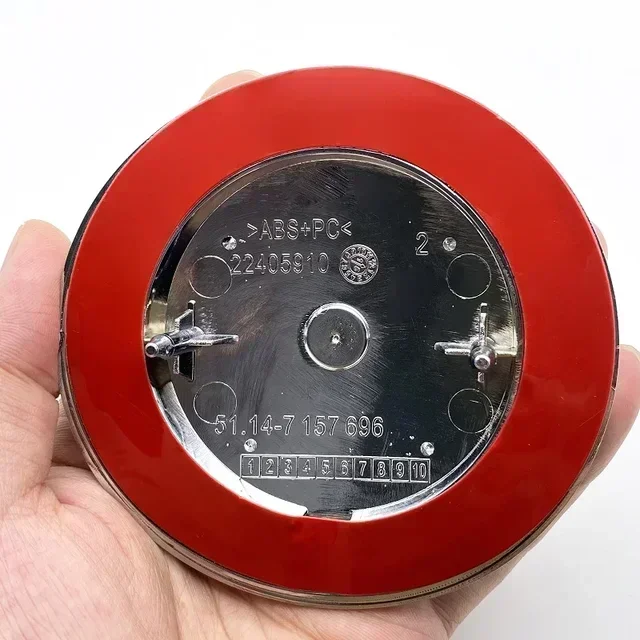 

1 шт. задний значок, эмблема, синий, белый логотип 82 мм для BMW X6 X5 X4 X3 E70 F15 E71 F16 F25 F26 наклейки