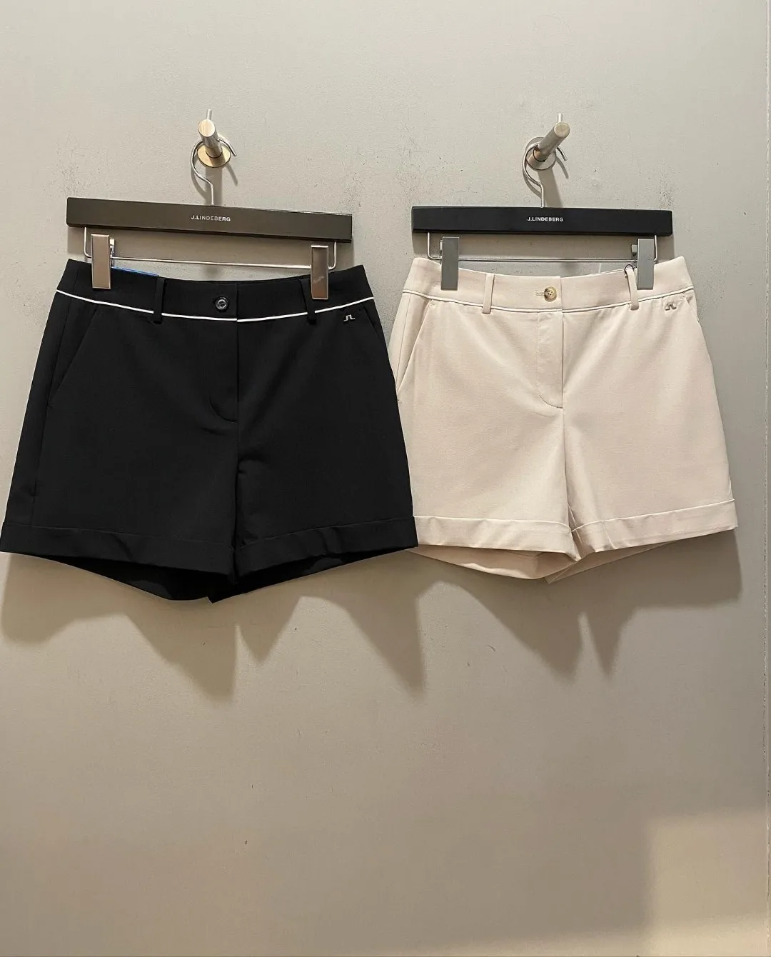 

Foreign trade Korea original single high-end Golf clothing women's shorts new sports casual simple ball pants tide